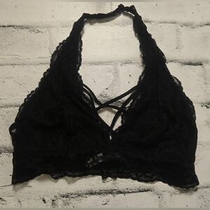PINK Victoria’s Secret Lace Halter Bralette Medium